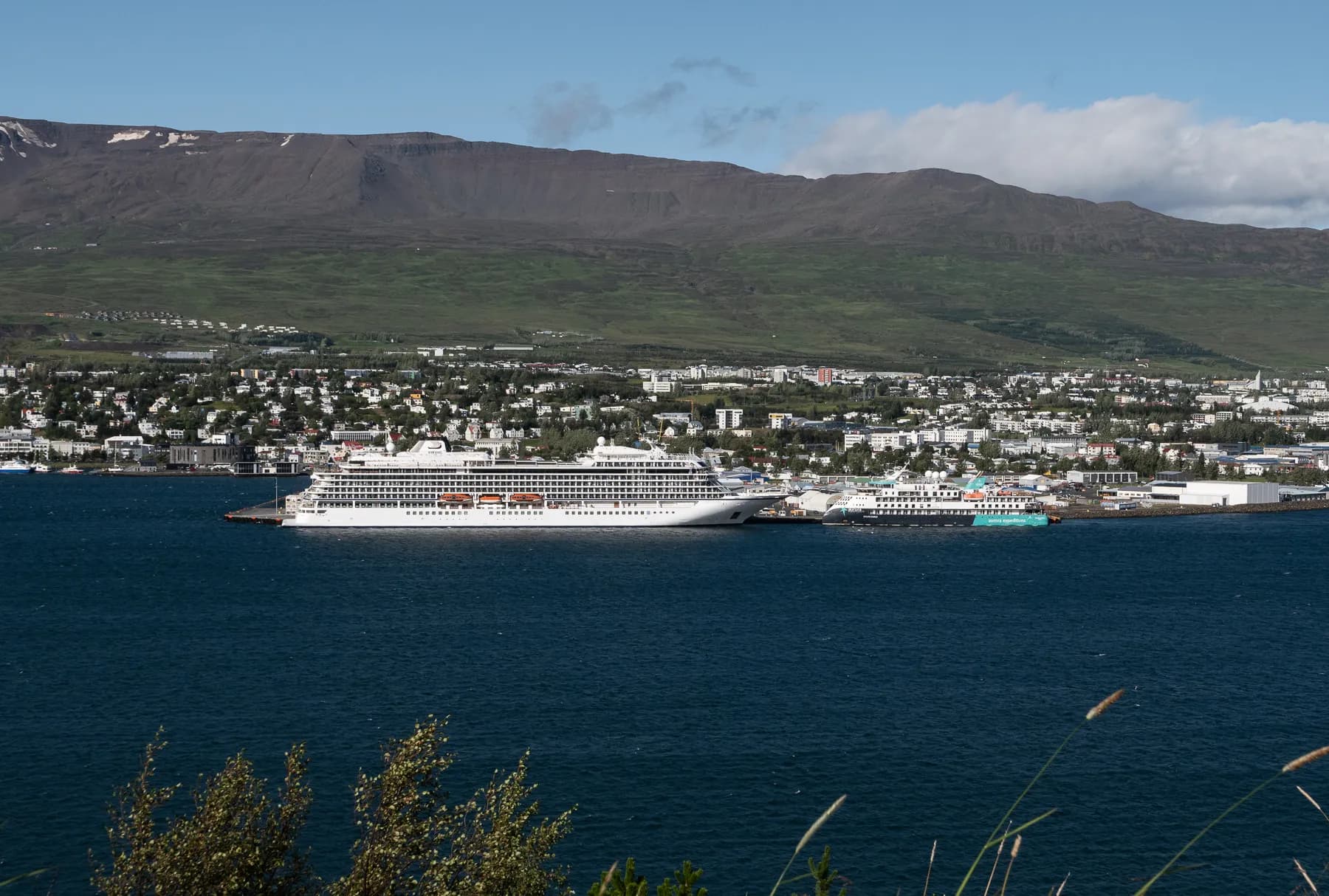 Akureyri harbor with large ships docking