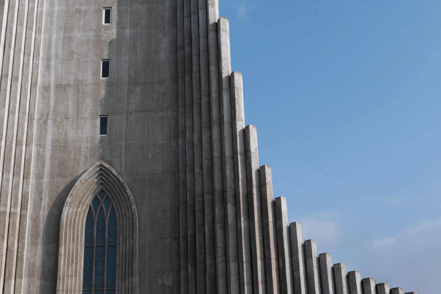 Hallgrímskirkja fin detail