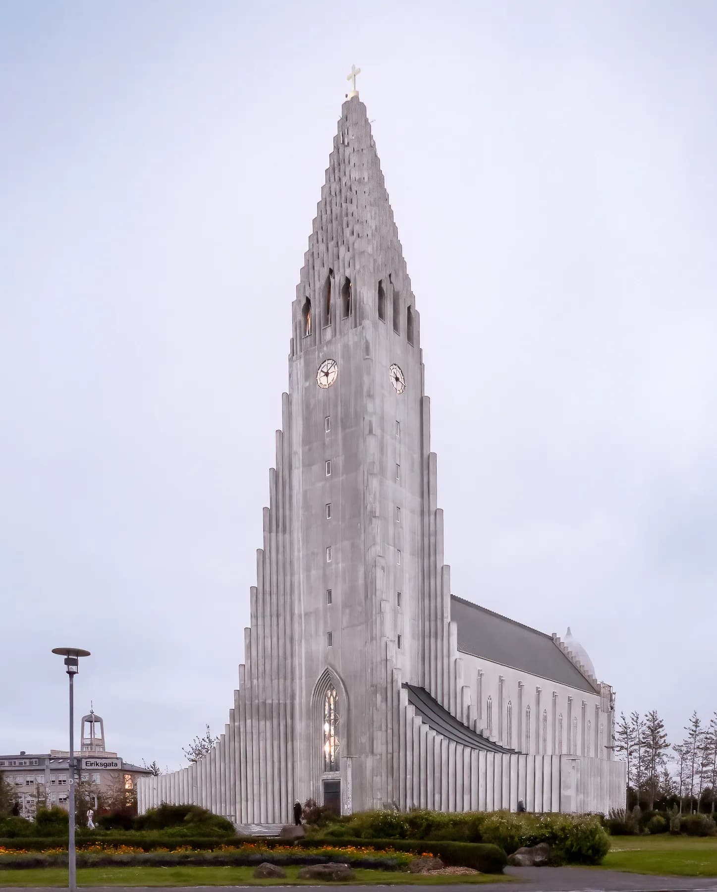 Purple skies Hallgrimskirkja